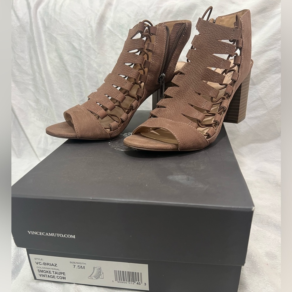 Vince Camuto, Brand New, 7.5 Leather Heels
